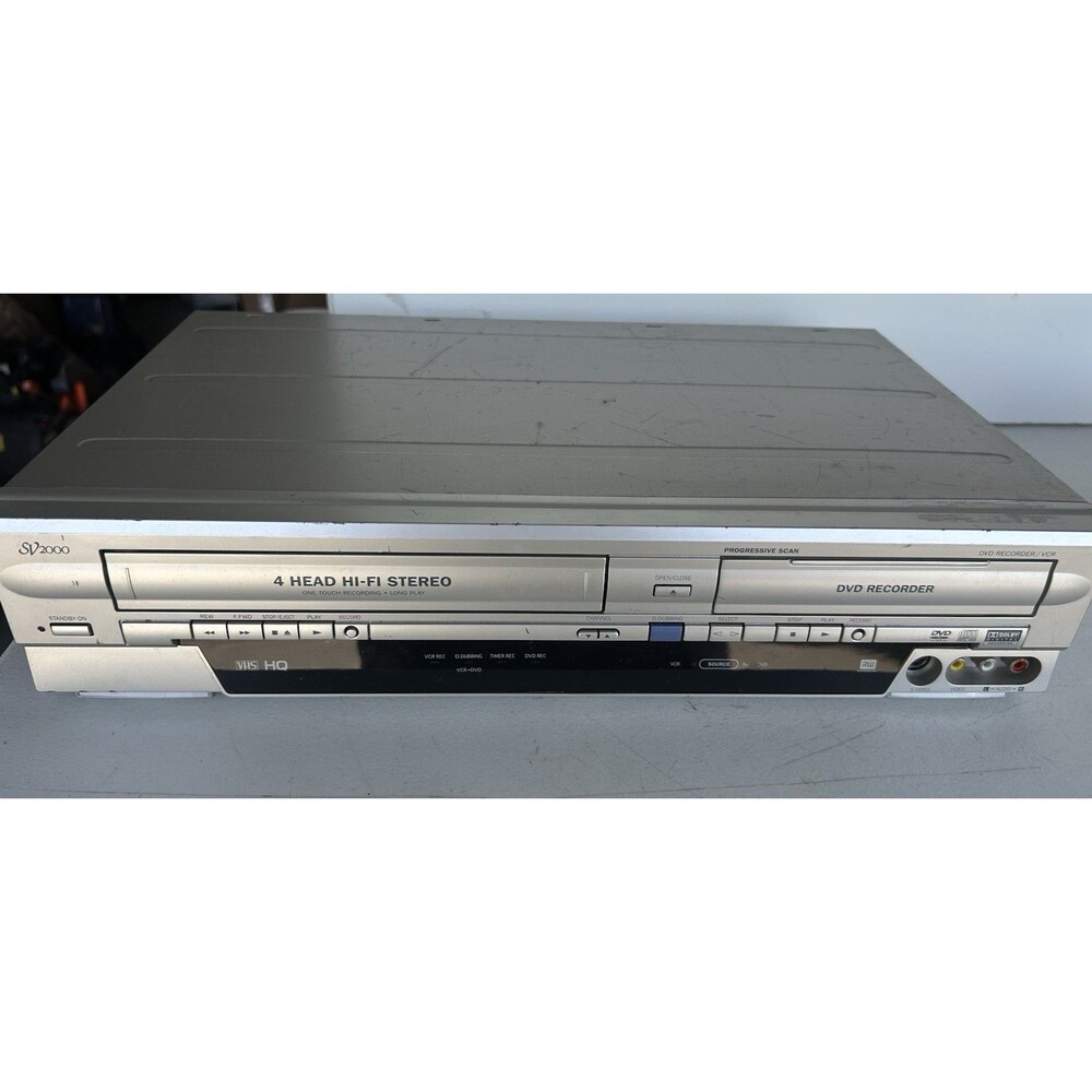 SV2000 WV20V6 DVD Recorder VCR VHS Combo 2006 FOR PARTS OR REPAIR